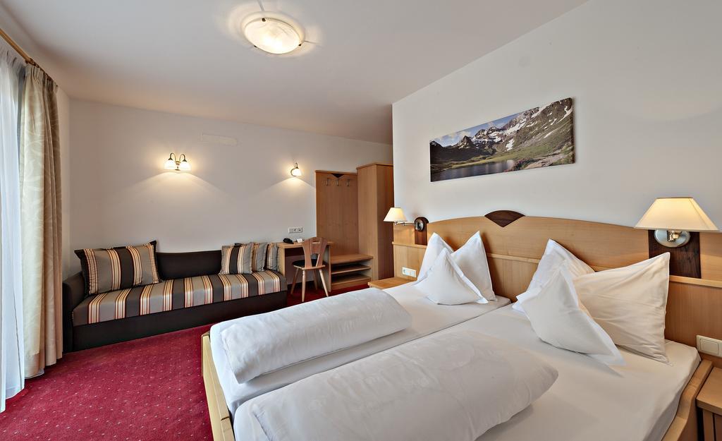 Hotel Pfandleralm San Martino In Passiria  Phòng bức ảnh